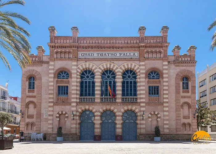 Rincon Del Mar - Free Parking By Time Cadiz